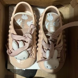 Mini Melissa Sneakers